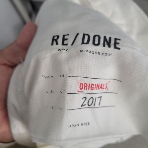 Re/Done Originals High Rise Straight in Off White - Picture 13 of 14